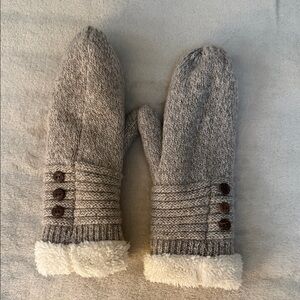 Cozy Brown Heather Knit Mittens with Button Accents